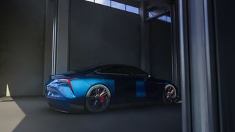 游俠董事長(zhǎng)衛(wèi)俊 3個(gè)月斬獲50億融資，兩年打造2700畝超級(jí)工廠的汽車(chē)產(chǎn)業(yè)傳奇